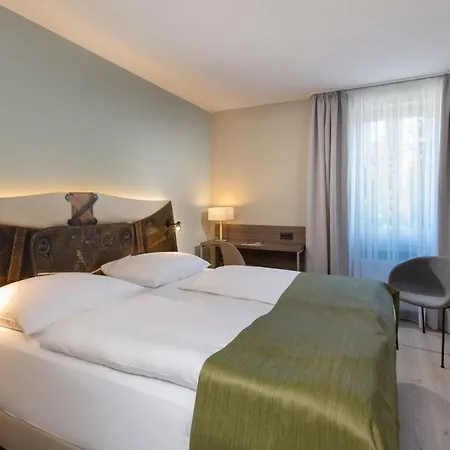 Tryp By Wyndham Hotel 4*