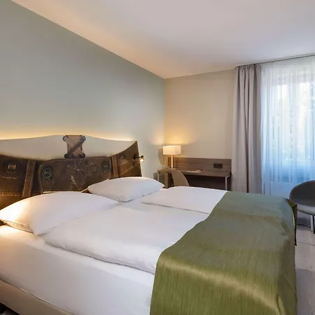 Tryp By Wyndham Hotel 4*