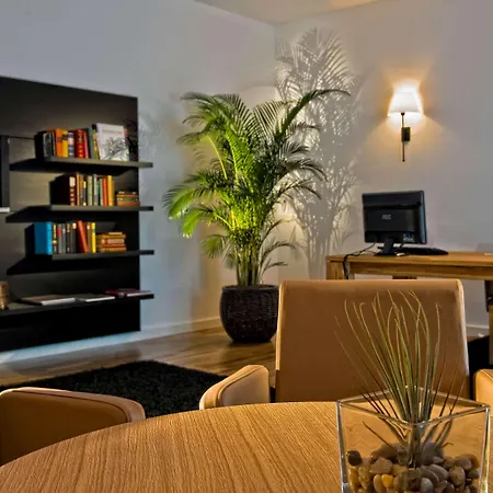 Tryp By Wyndham Hotel