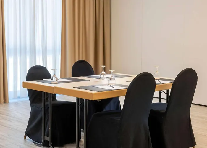 City Hotel Rosenheim 4*