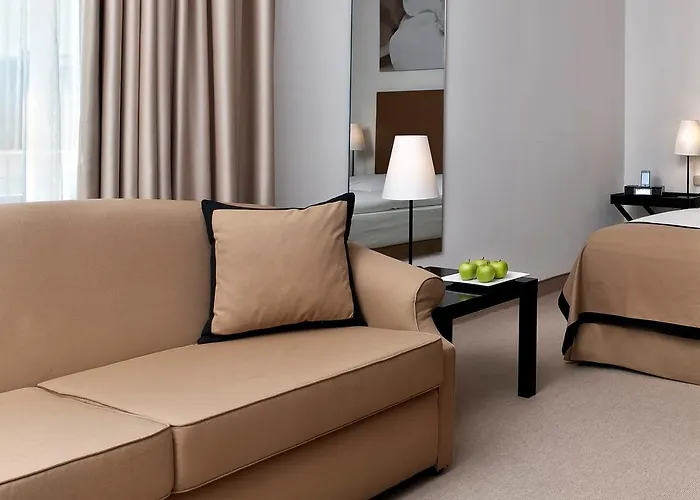 City Hotel Rosenheim 4*