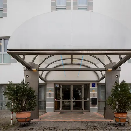Ibis Styles Rosenheim 4*