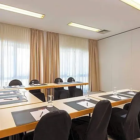Ibis Styles 4*
