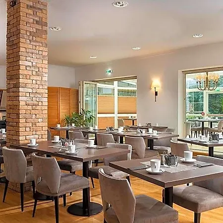 Ibis Styles روزنهايم