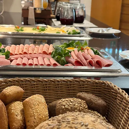 Ibis Styles 4*
